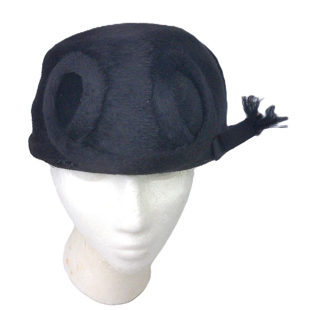 Vtg Brigitte Cecile New York Black Velour Felt Pillbox Hat Sculpted Pod Italy